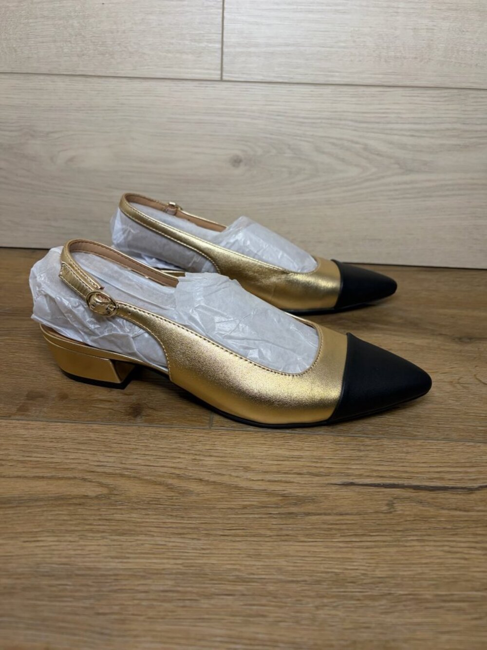 Naturalizer Banks Slingback Pumps Drak Gold Leather Size 7.5M